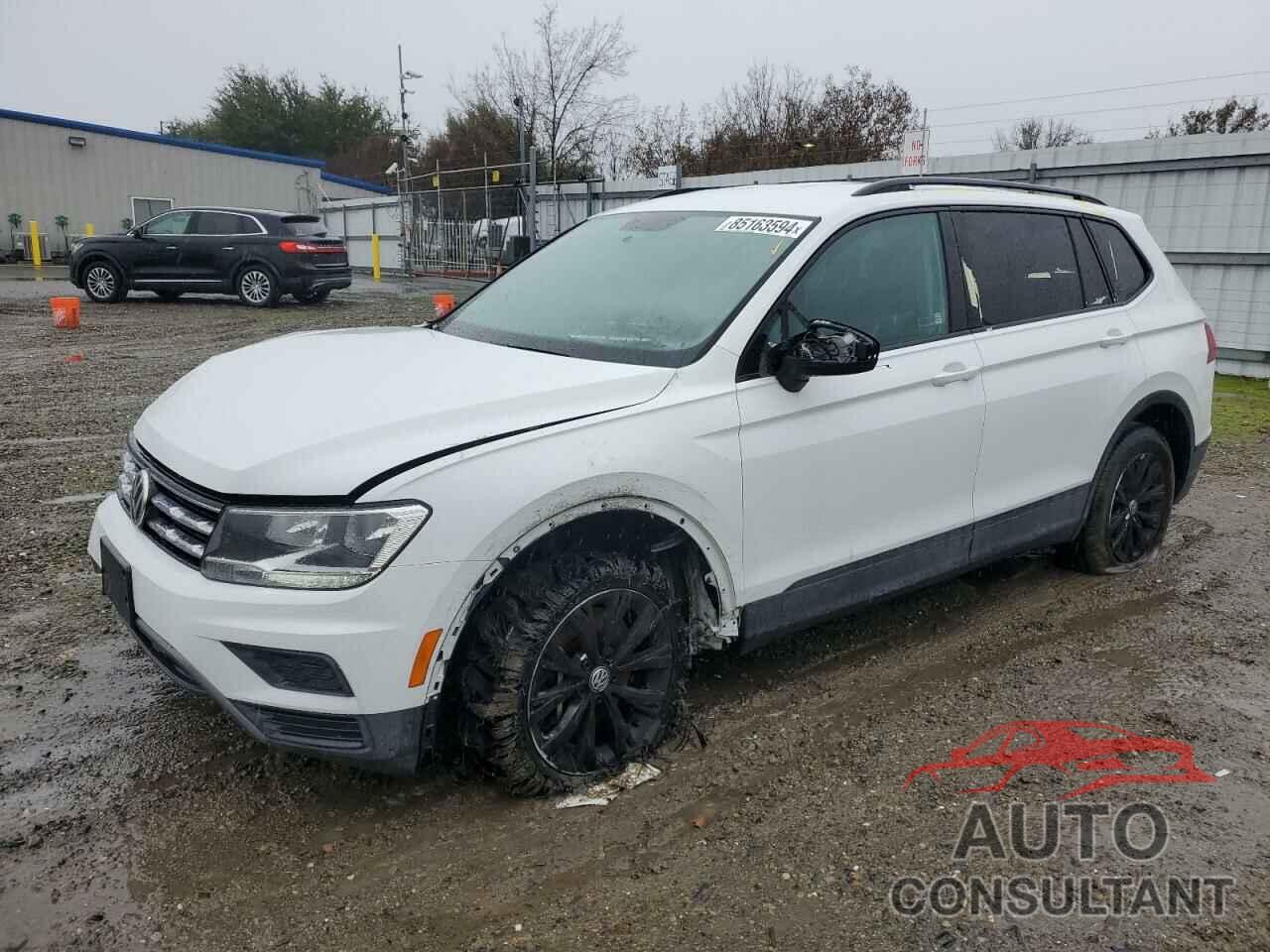 VOLKSWAGEN TIGUAN 2019 - 3VV0B7AXXKM016061