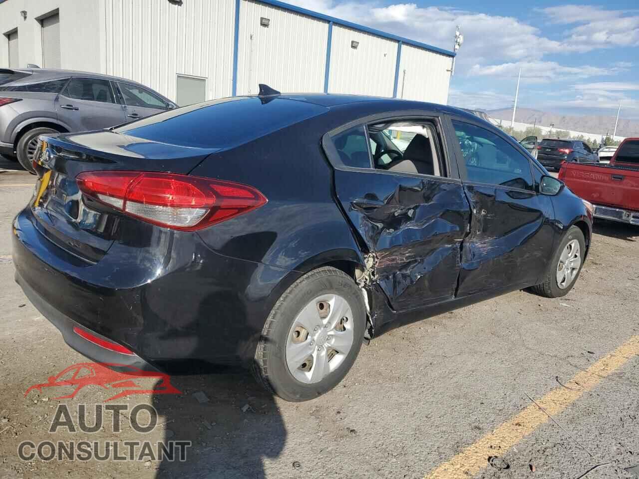 KIA FORTE 2017 - 3KPFK4A72HE026691