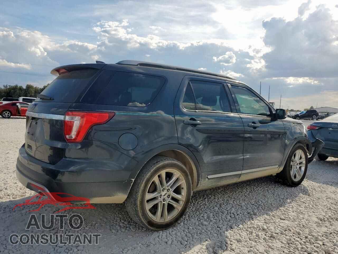 FORD EXPLORER 2017 - 1FM5K7D87HGD40477