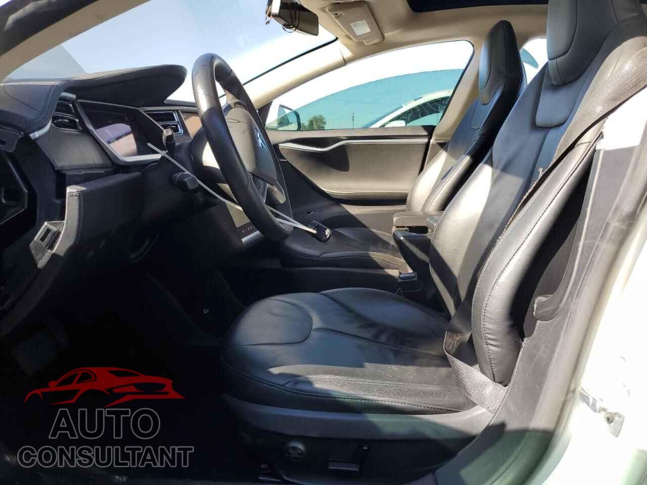 TESLA MODEL S 2013 - 5YJSA1AG2DFP06417