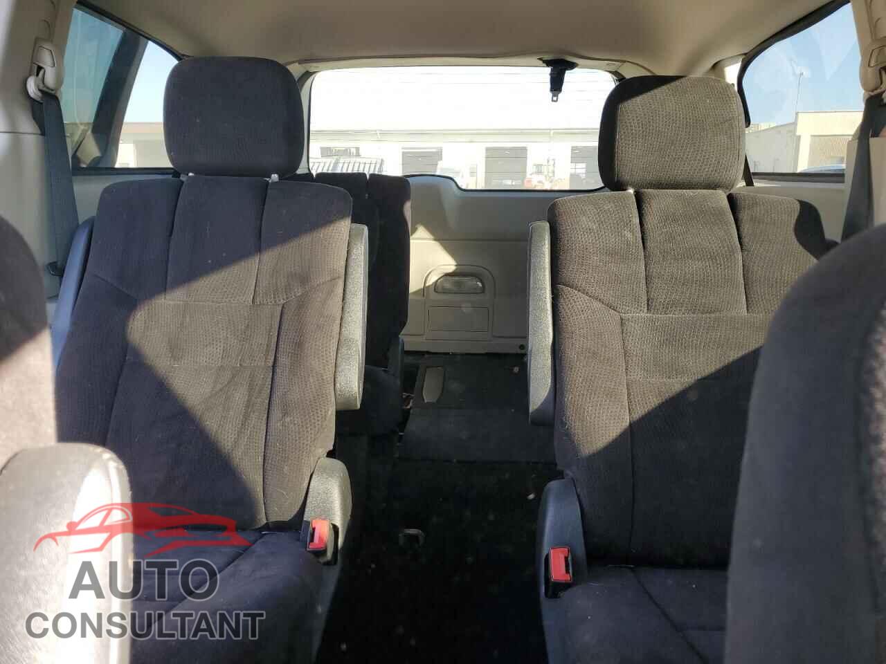 DODGE CARAVAN 2011 - 2D4RN3DG2BR639395