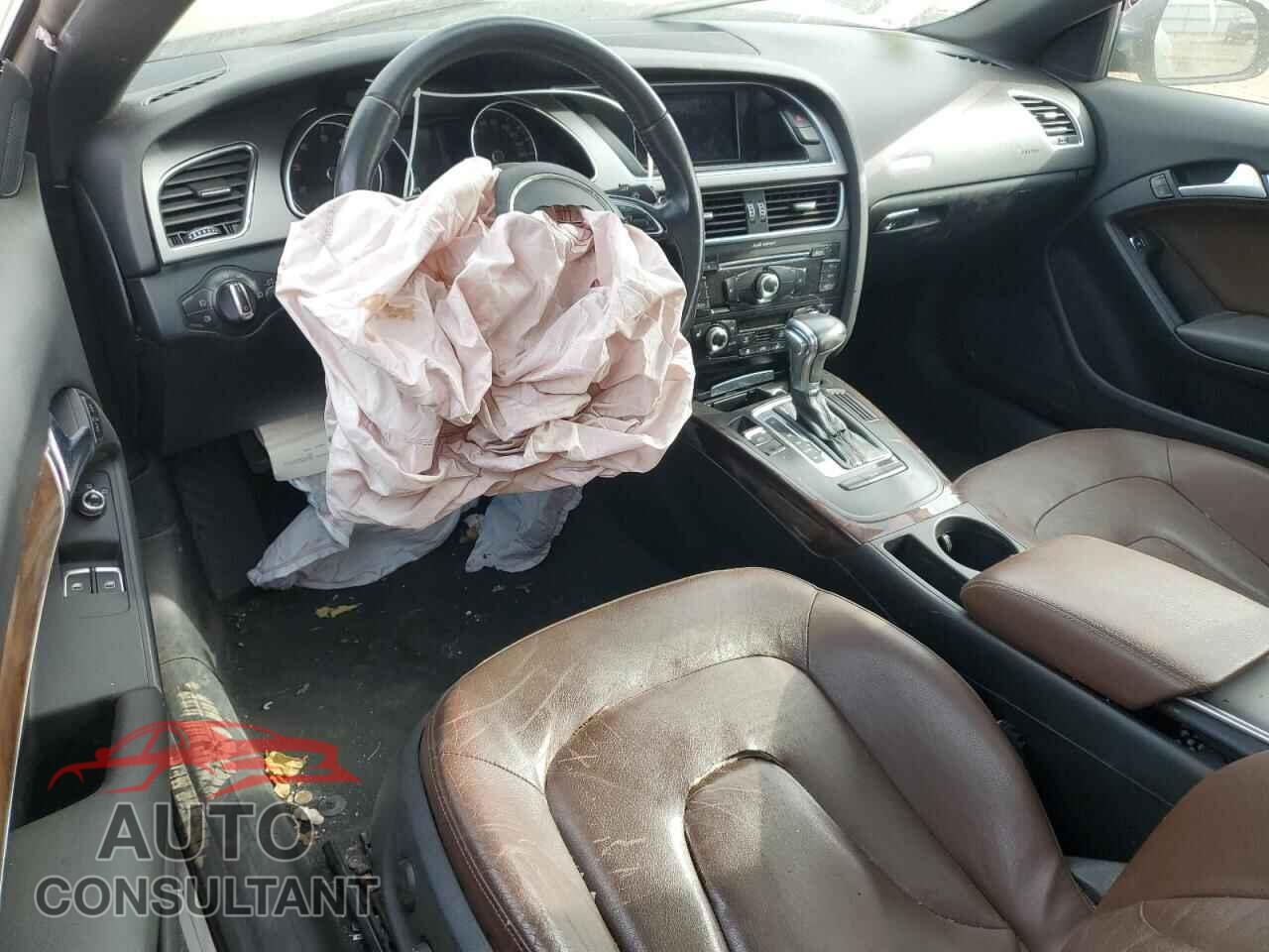 AUDI A5 2013 - WAUCFAFR1DA023582