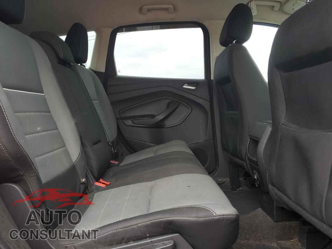 FORD ESCAPE 2014 - 1FMCU0GX4EUE21946