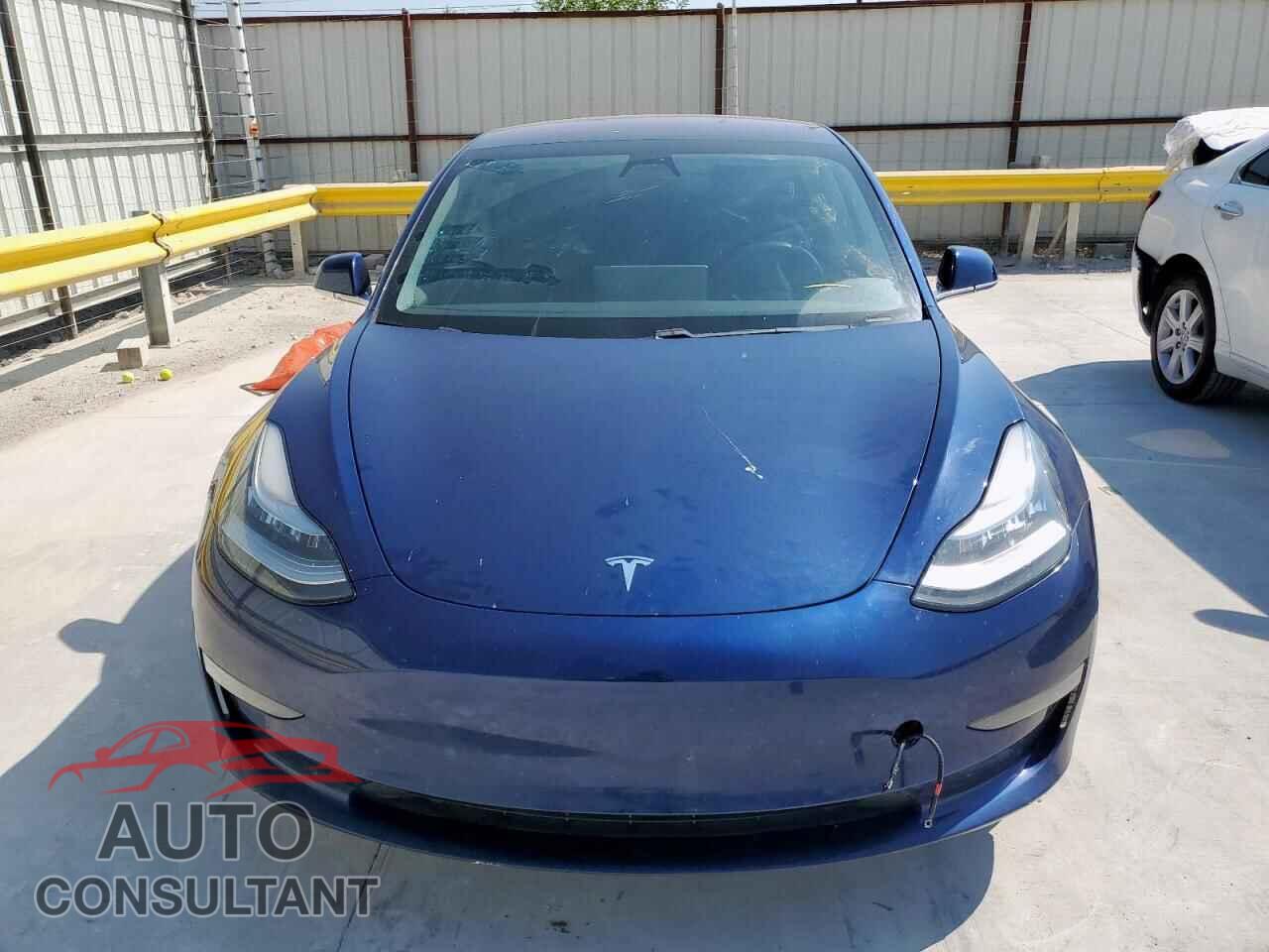TESLA MODEL 3 2018 - 5YJ3E1EA4JF118318