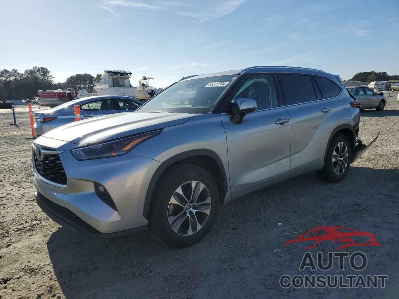 TOYOTA HIGHLANDER 2021 - 5TDGZRAH7MS051303