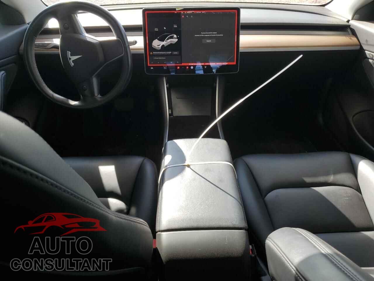 TESLA MODEL 3 2018 - 5YJ3E1EA5JF039000
