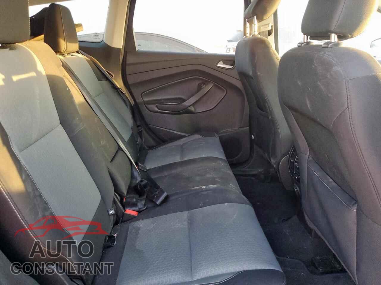 FORD ESCAPE 2019 - 1FMCU9GD2KUC02568
