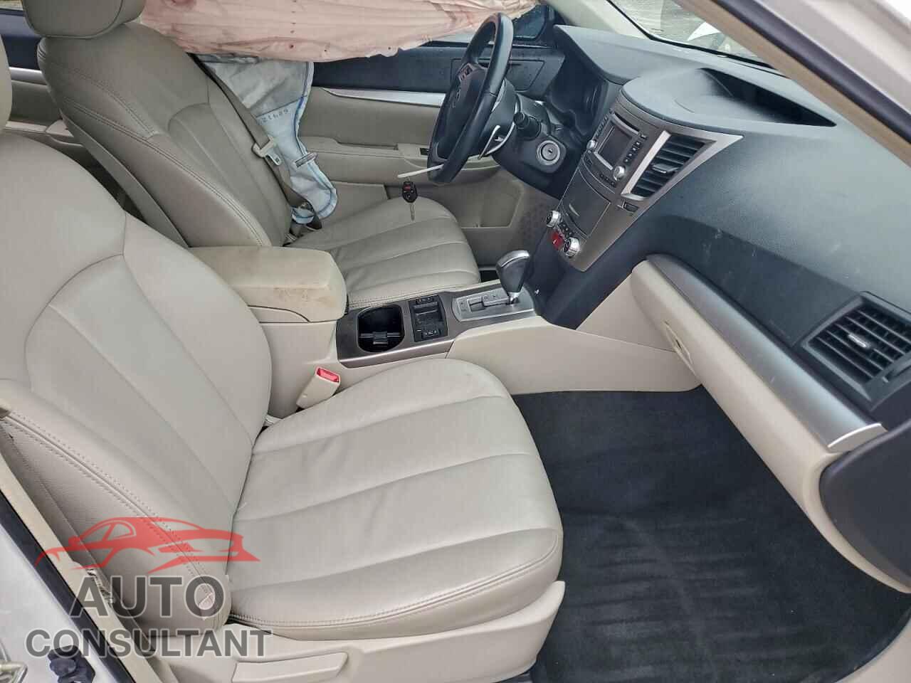 SUBARU OUTBACK 2014 - 4S4BRCDC2E3264908