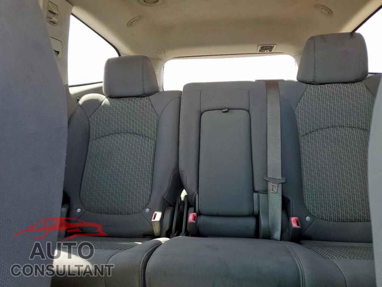 CHEVROLET TRAVERSE 2010 - 1GNLRFED9AS114464