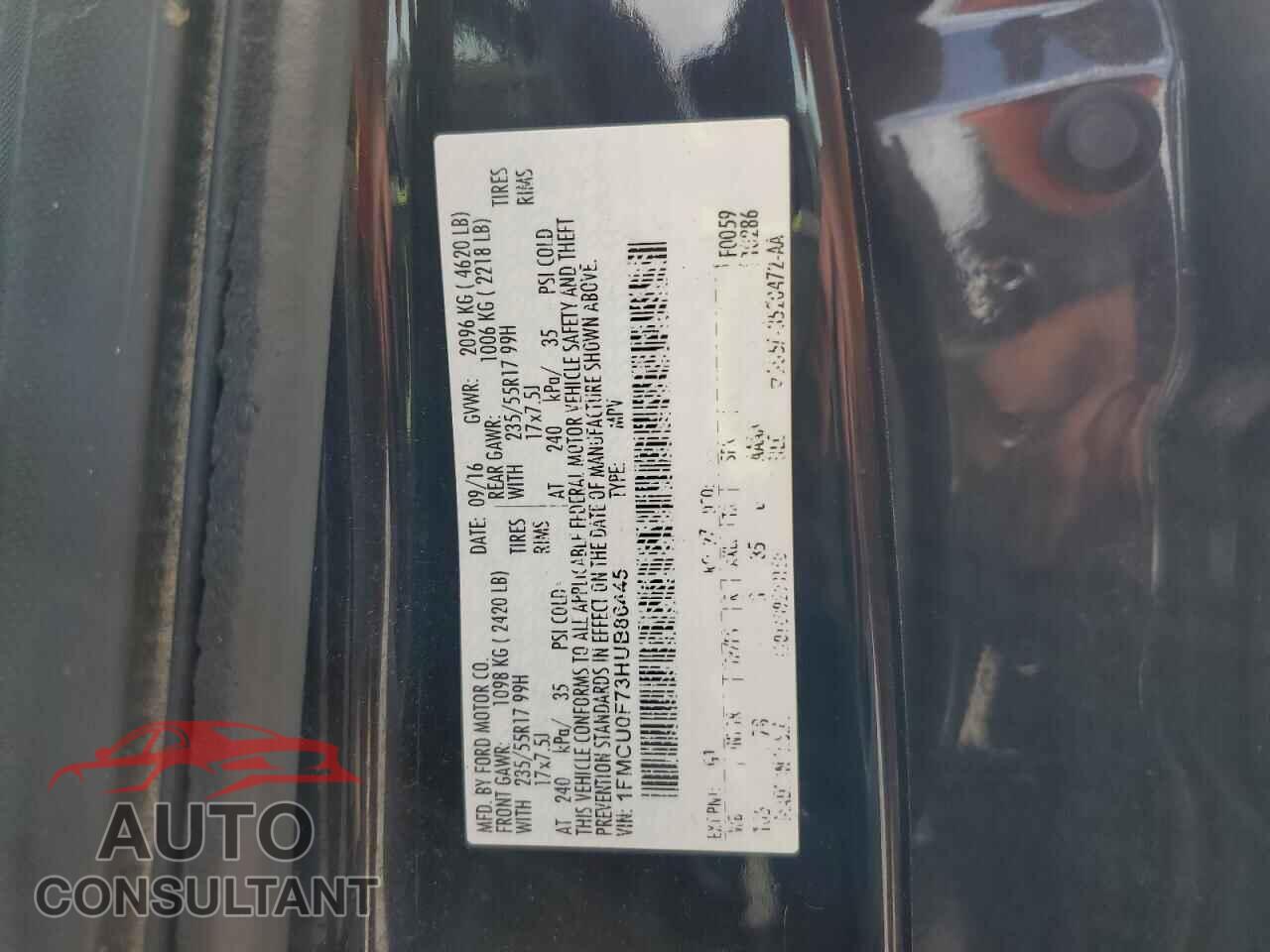 FORD ESCAPE 2017 - 1FMCU0F73HUB86445