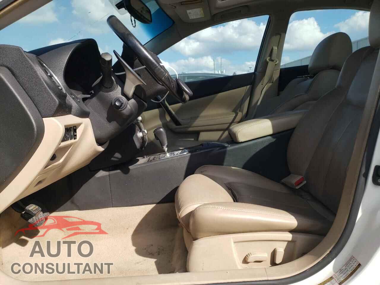NISSAN MAXIMA 2013 - 1N4AA5AP1DC837263