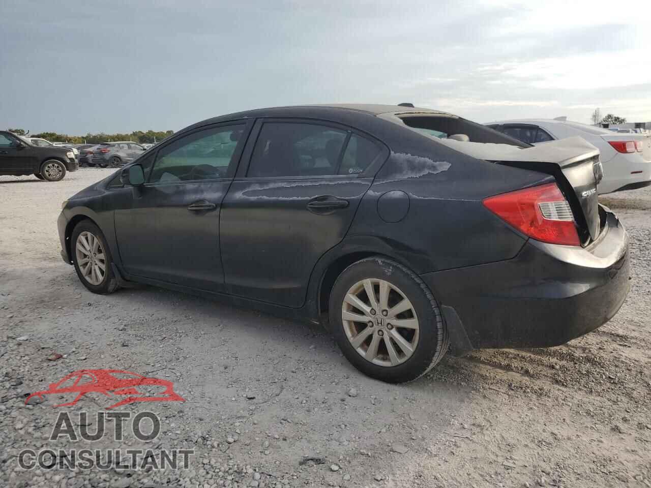 HONDA CIVIC 2012 - 2HGFB2F98CH513925