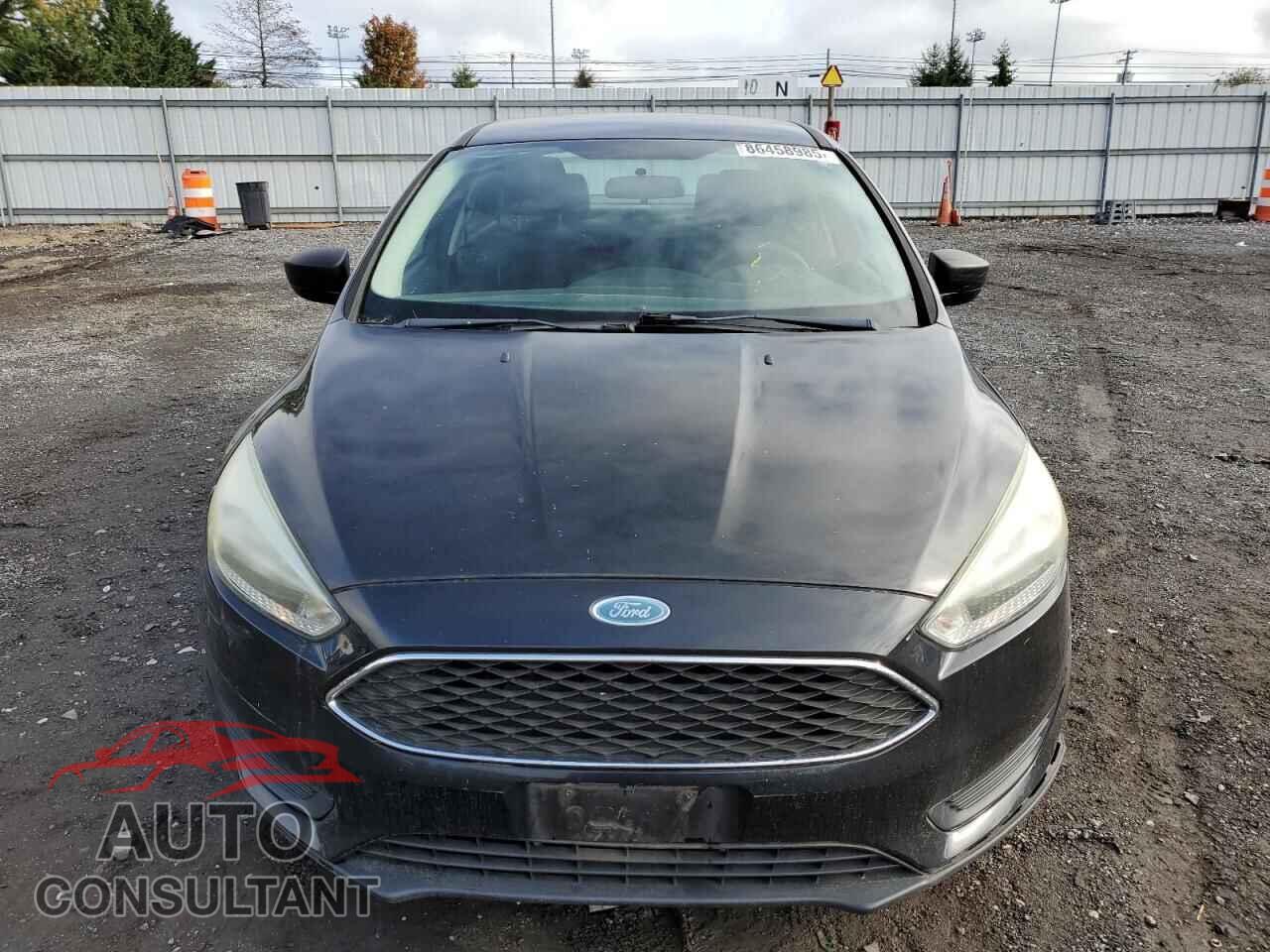 FORD FOCUS 2015 - 1FADP3E24FL228279