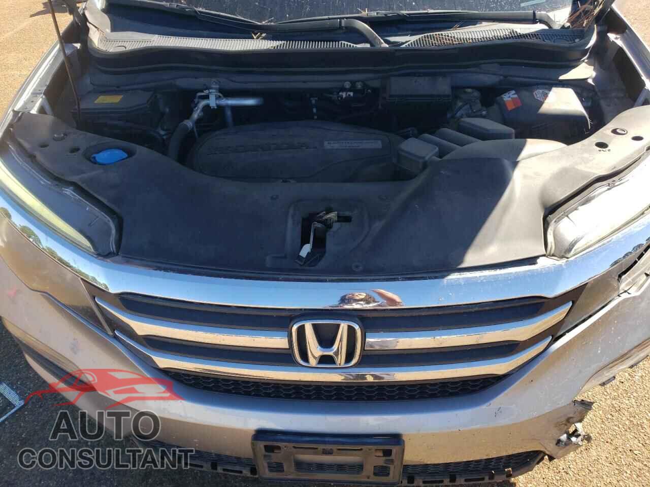HONDA PILOT 2017 - 5FNYF5H84HB005398