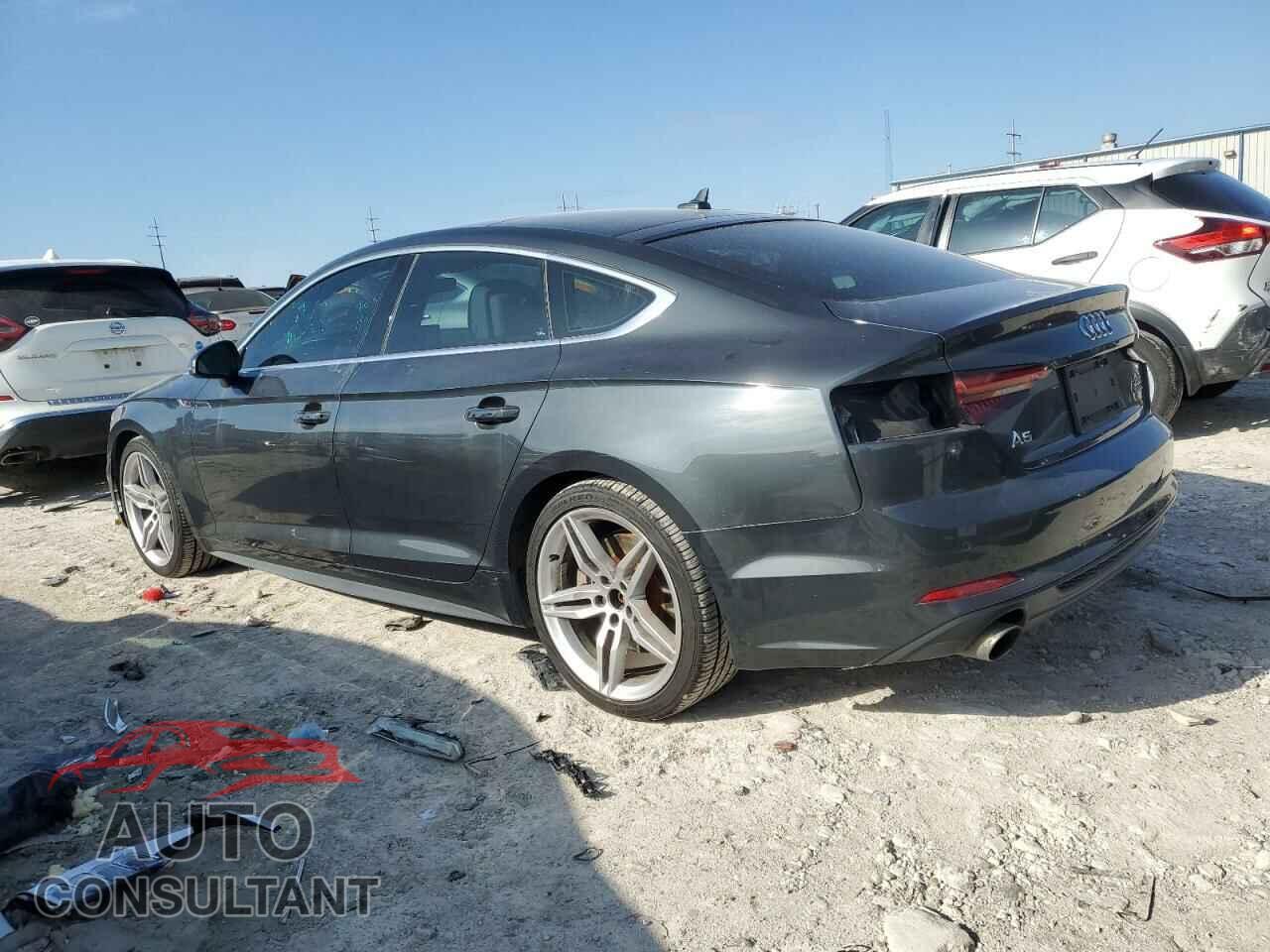 AUDI A5 2018 - WAUFNCF50JA128442