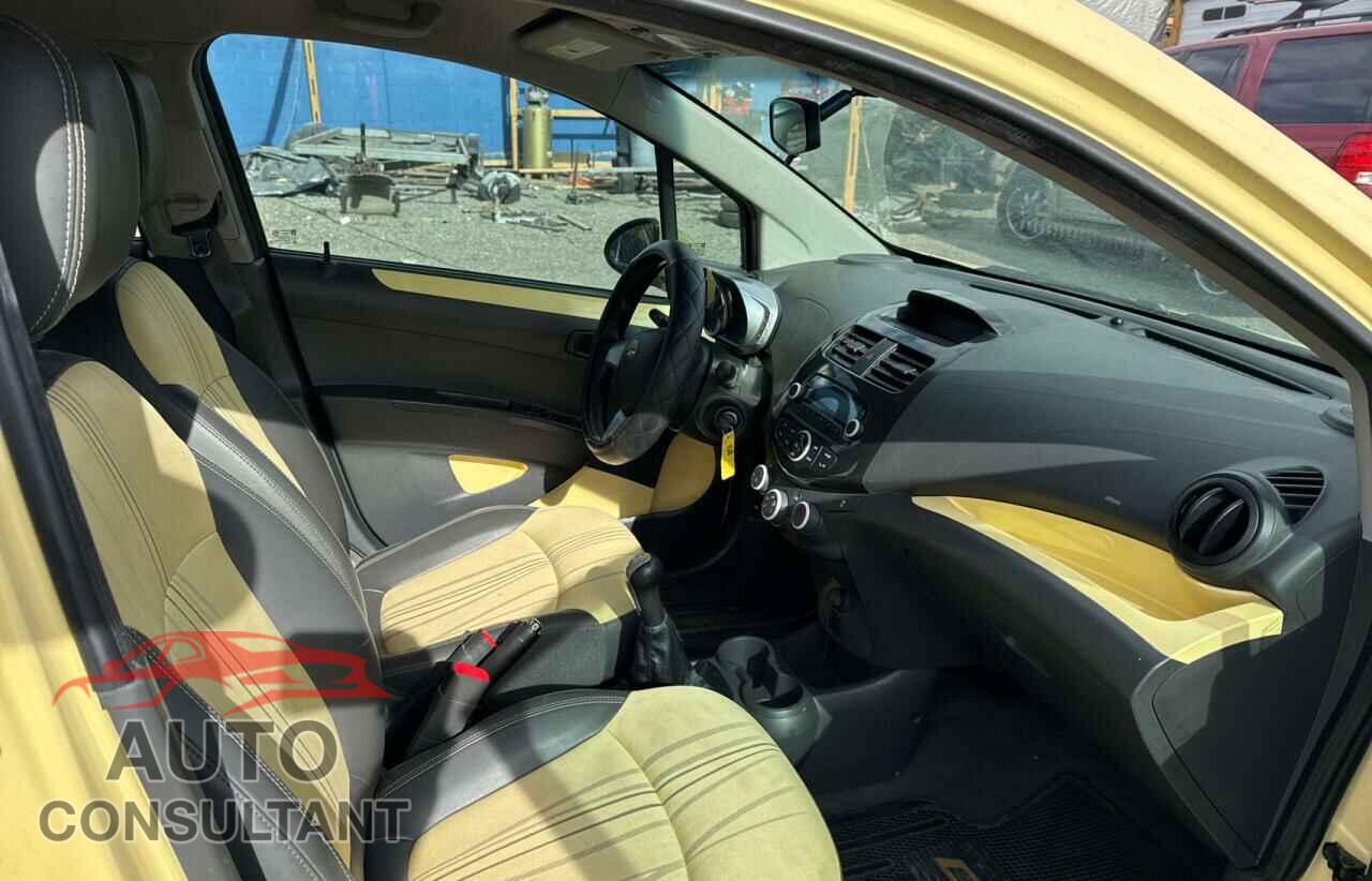 CHEVROLET SPARK 2015 - KL8CA6S98FC714256