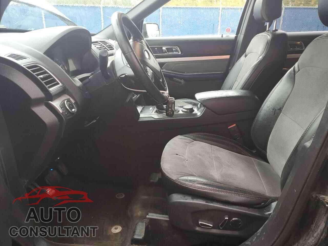 FORD EXPLORER 2017 - 1FM5K8D85HGC10865