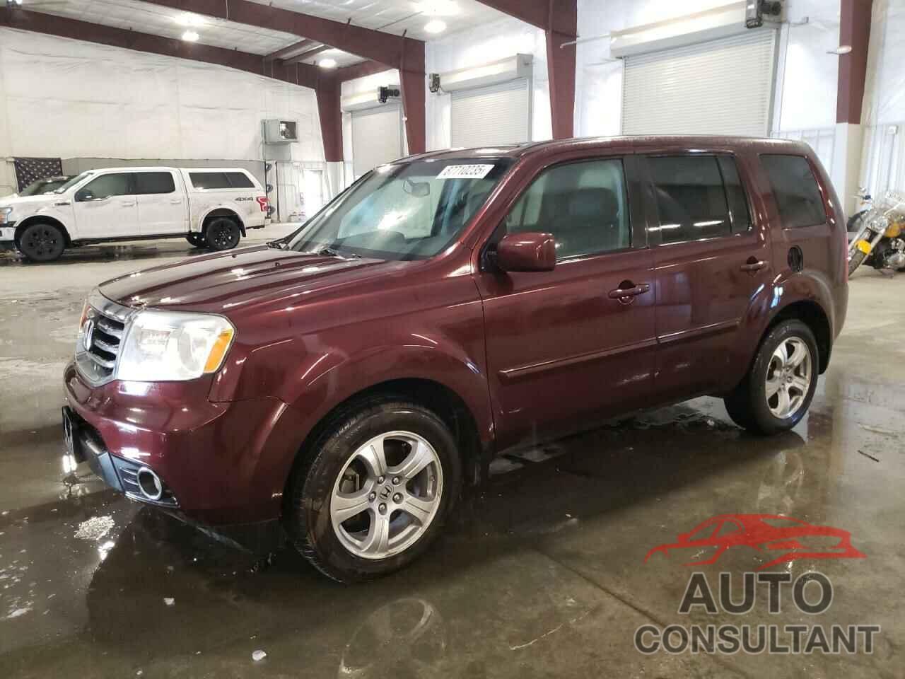 HONDA PILOT 2015 - 5FNYF4H50FB036645