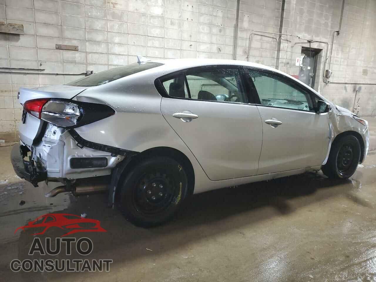 KIA FORTE 2017 - 3KPFK4A74HE018155