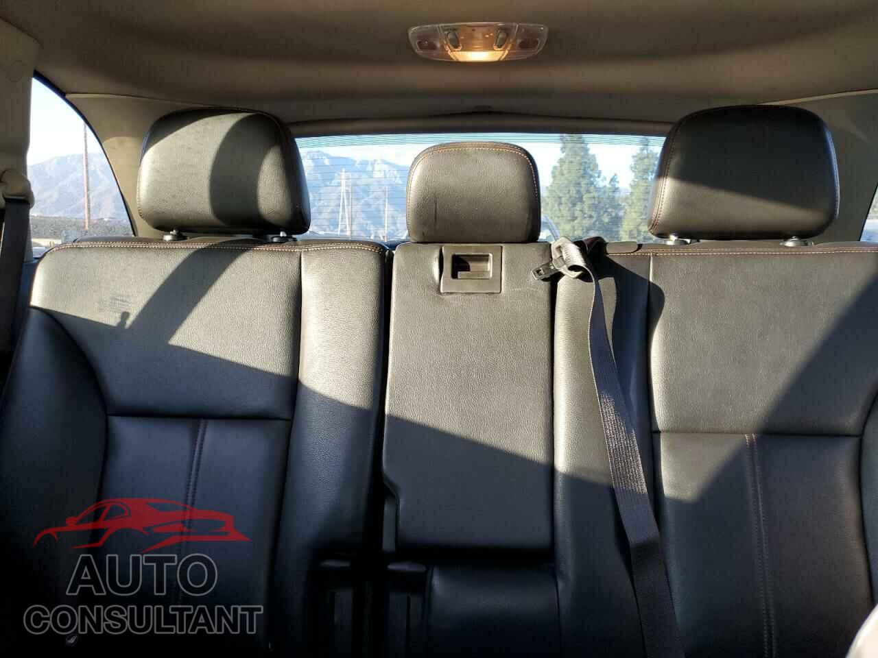 FORD EDGE 2011 - 2FMDK3JC9BBA47854