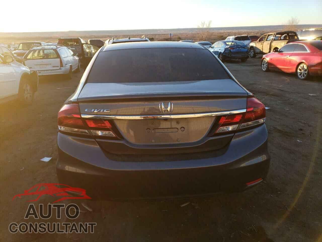 HONDA CIVIC 2015 - 2HGFB2F75FH527865