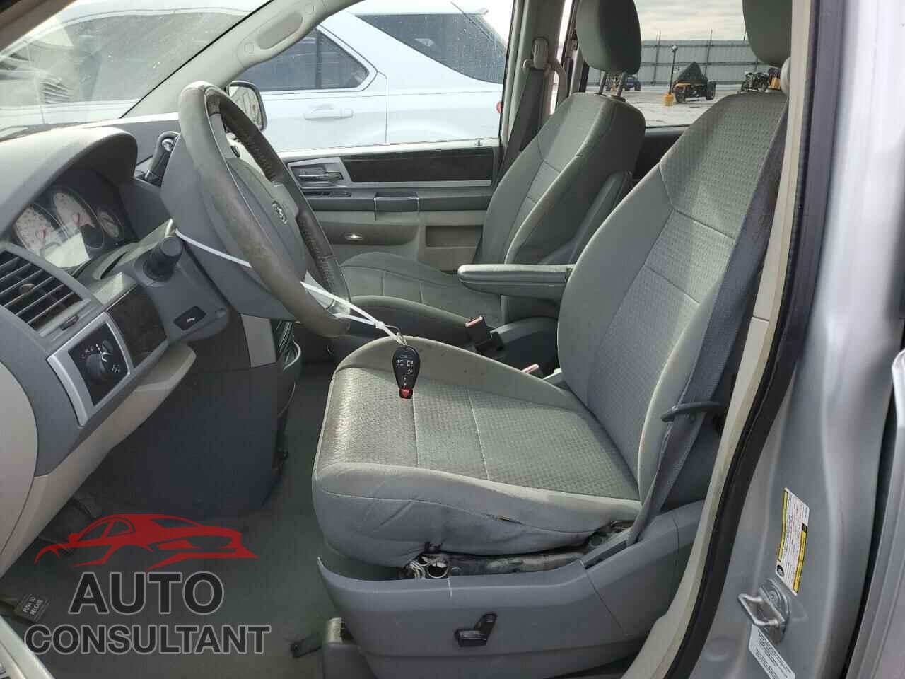 DODGE CARAVAN 2010 - 2D4RN5D12AR135385