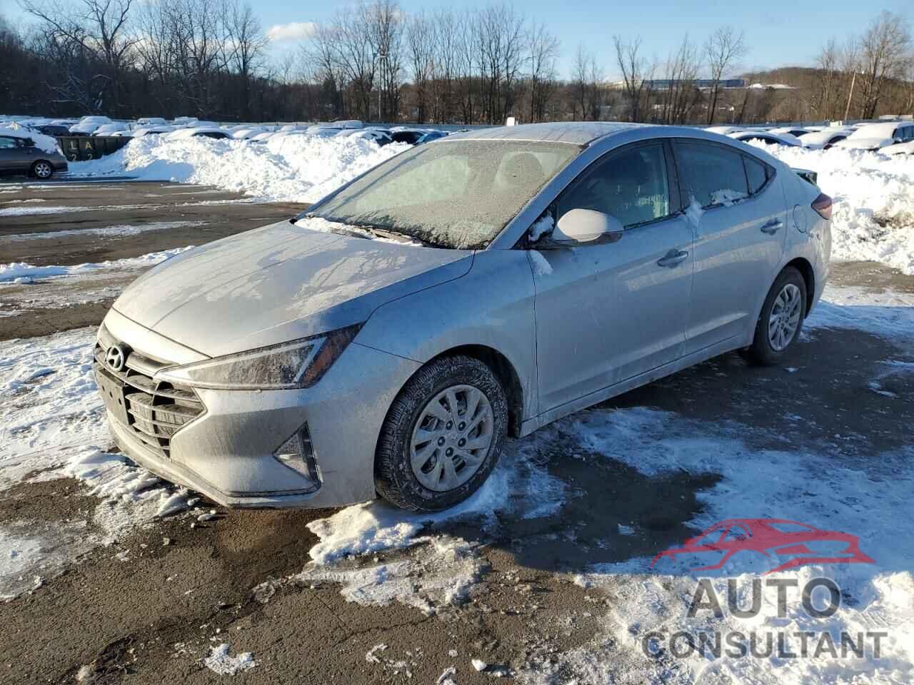 HYUNDAI ELANTRA 2019 - KMHD74LFXKU863982