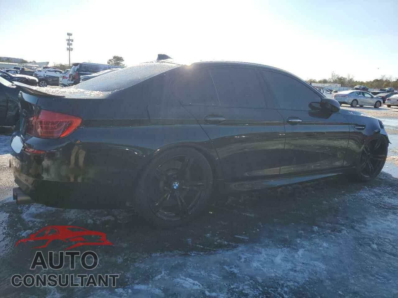 BMW M5 2015 - WBSFV9C58FD594659