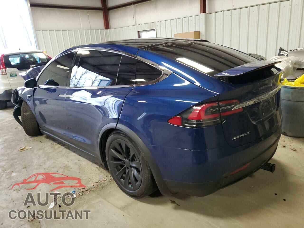 TESLA MODEL X 2017 - 5YJXCAE2XHF044087