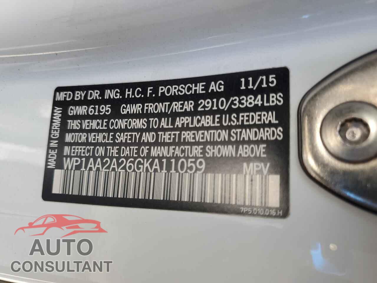 PORSCHE CAYENNE 2016 - WP1AA2A26GKA11059