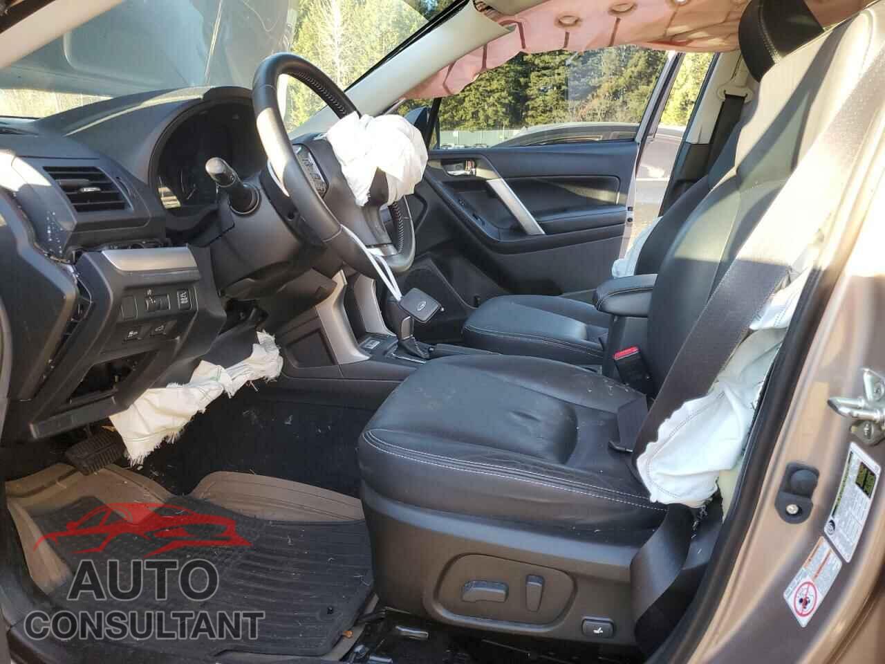 SUBARU FORESTER 2015 - JF2SJAUC1FH556636