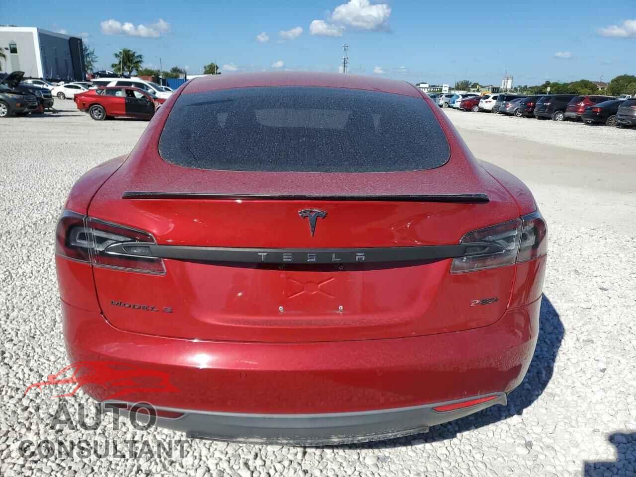 TESLA MODEL S 2014 - 5YJSA1H12EFP35046