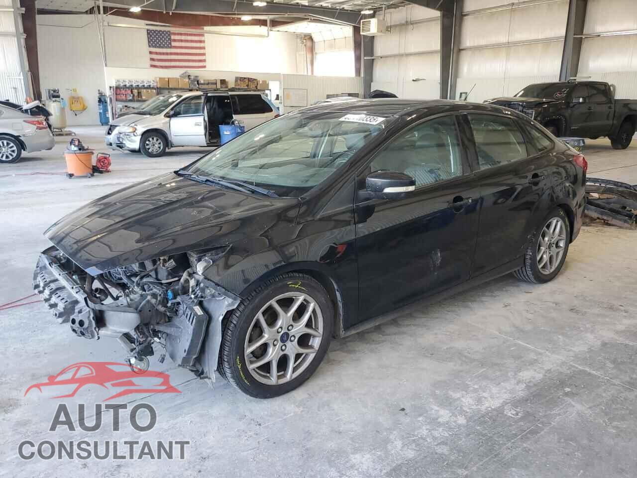 FORD FOCUS 2015 - 1FADP3F2XFL287707