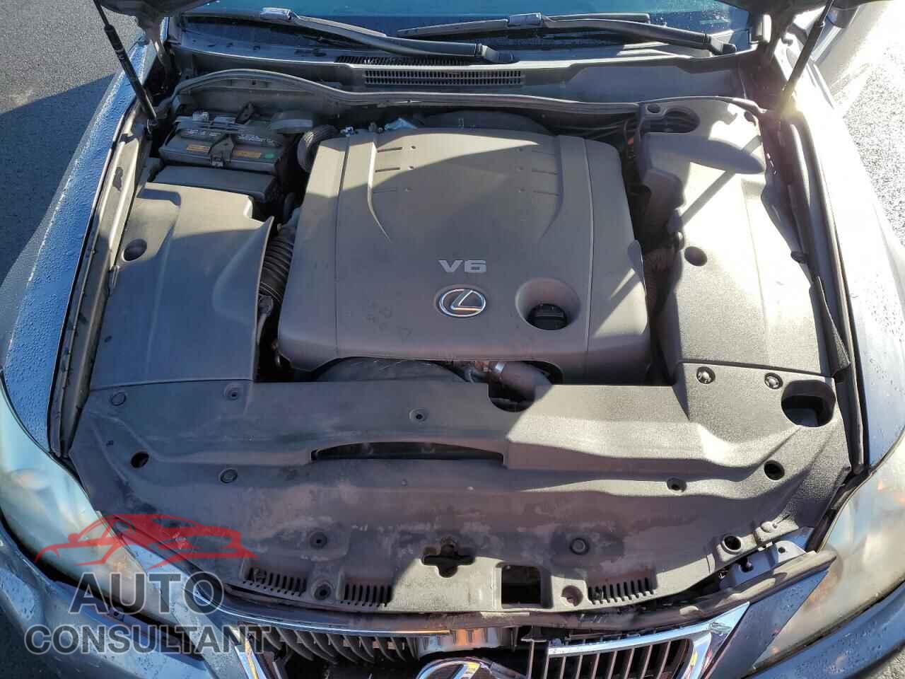 LEXUS IS 2013 - JTHBF5C27D5186810