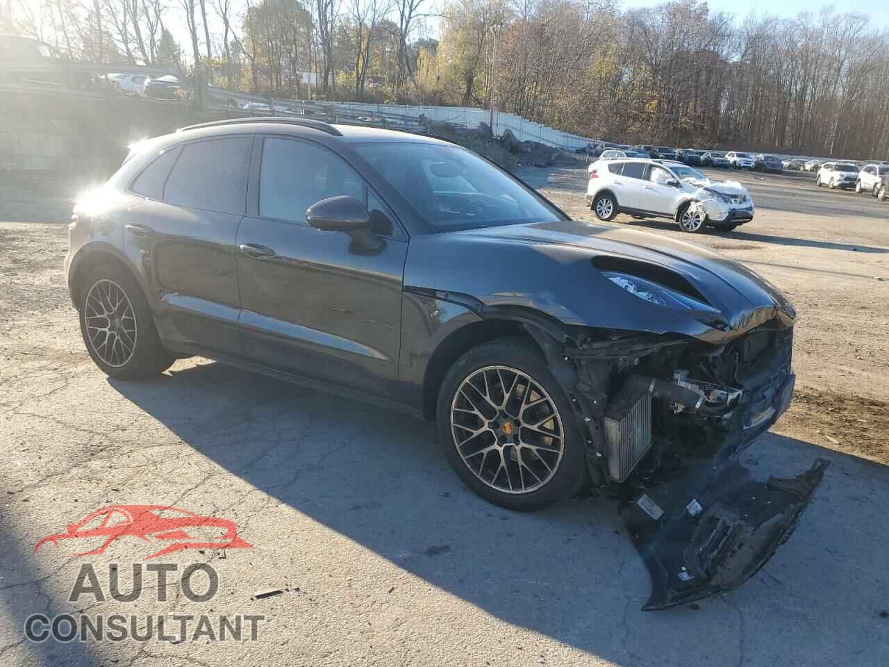 PORSCHE MACAN 2017 - WP1AB2A54HLB16752