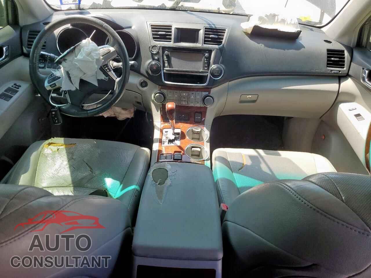 TOYOTA HIGHLANDER 2013 - 5TDYK3EH8DS101612