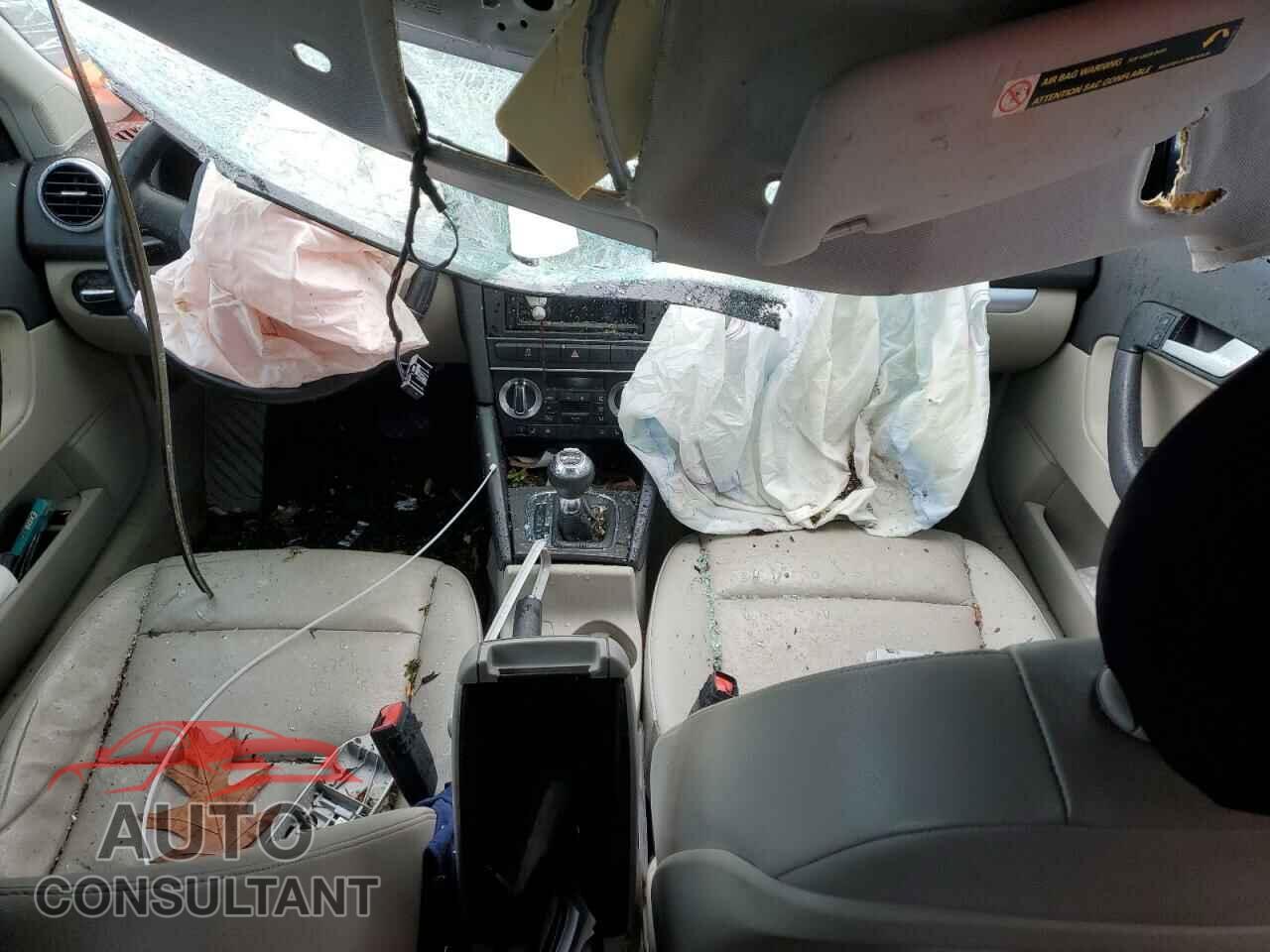 AUDI A3 2011 - WAUBFAFM0BA113478