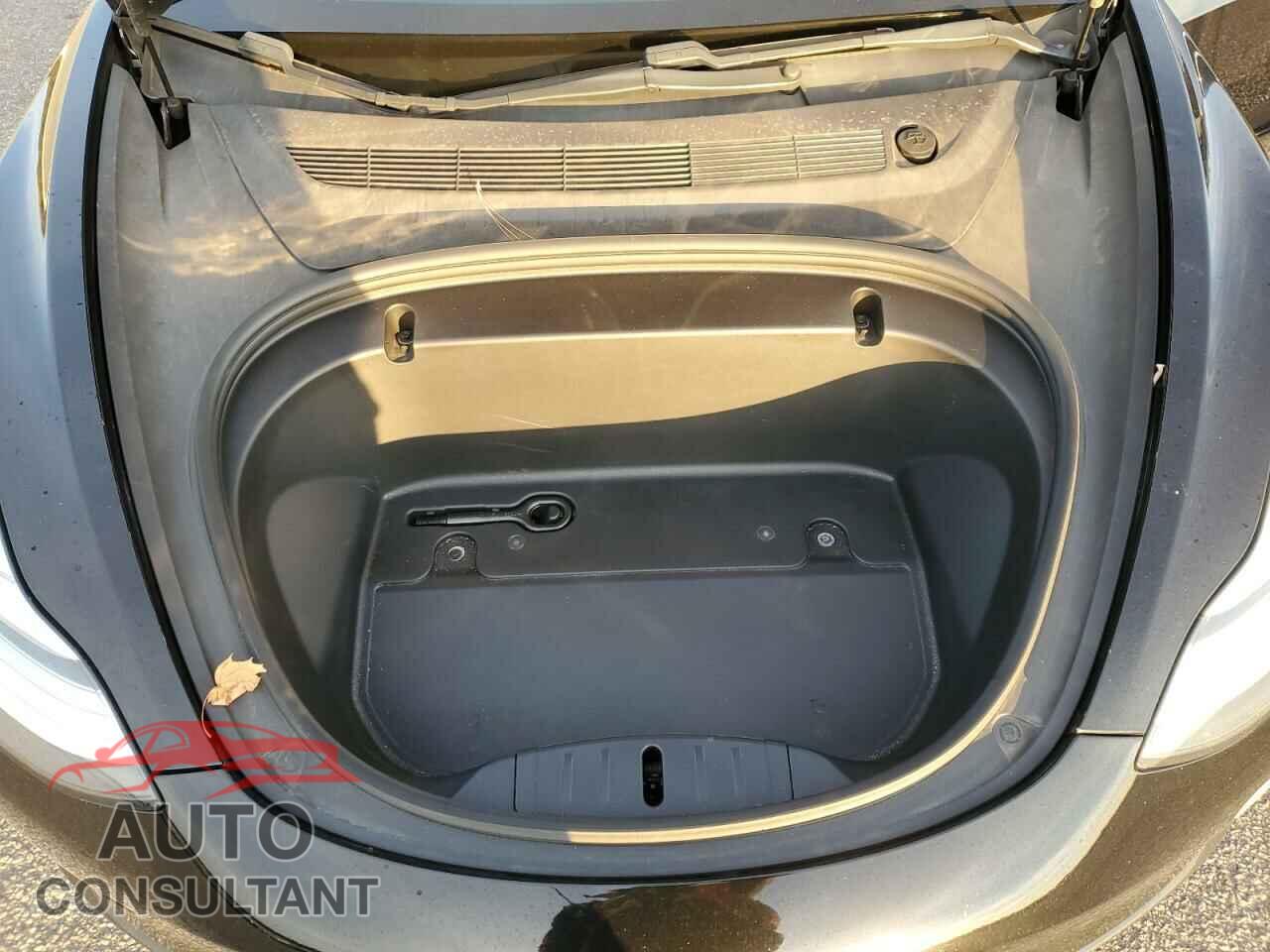 TESLA MODEL 3 2020 - 5YJ3E1EC0LF746865