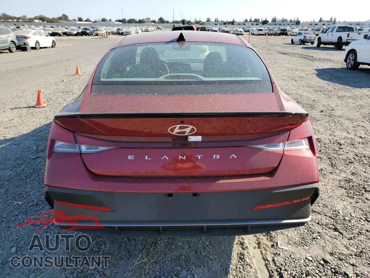 HYUNDAI ELANTRA 2025 - KMHLM4DG7SU961184
