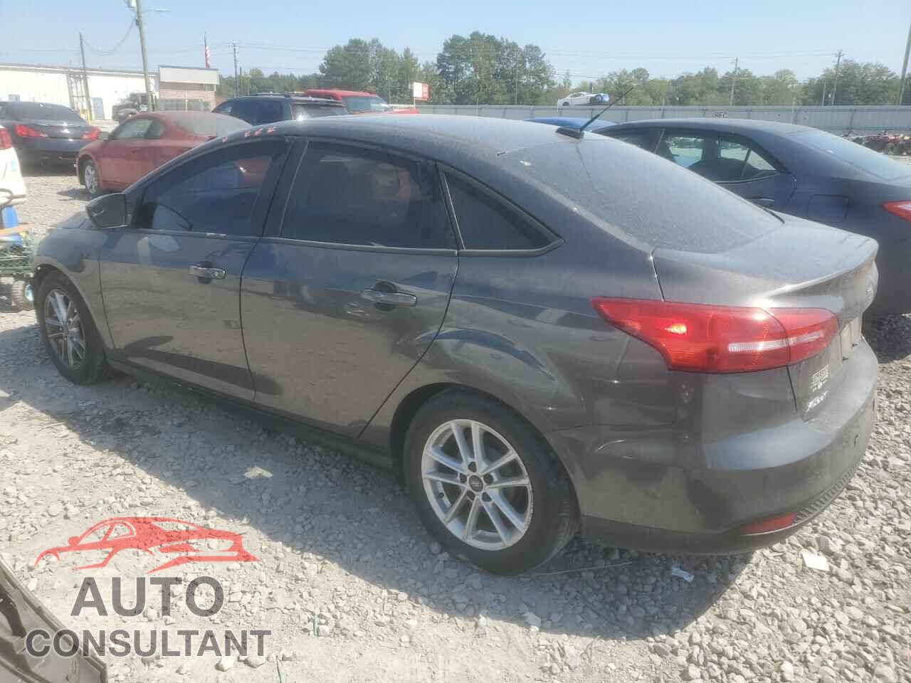 FORD FOCUS 2015 - 1FADP3F23FL242348