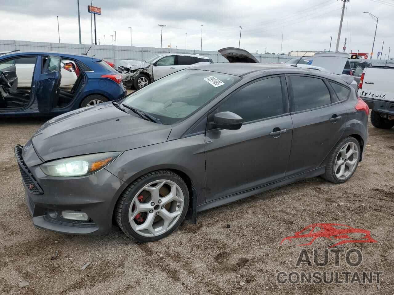 FORD FOCUS 2017 - 1FADP3L99HL250863