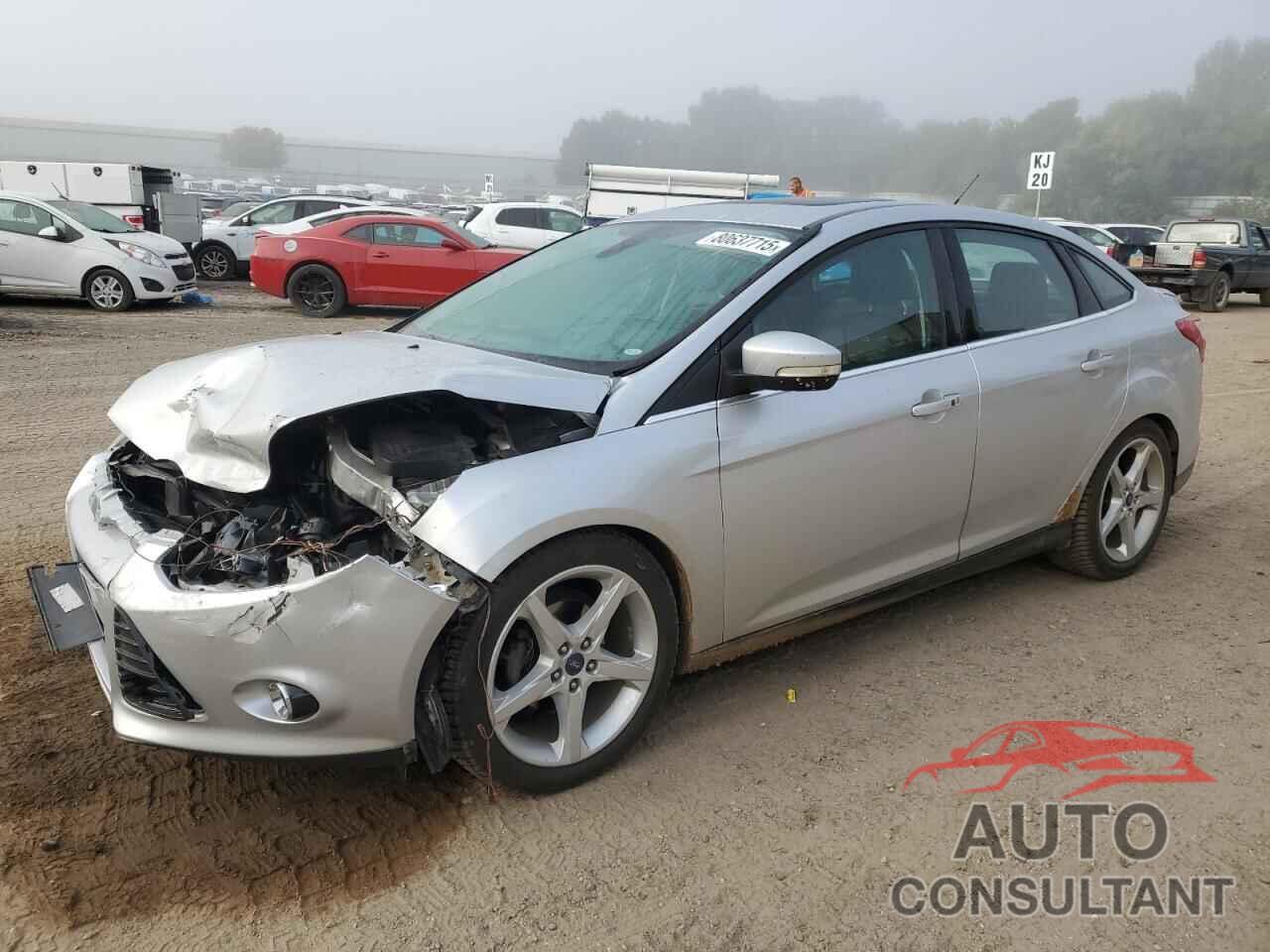FORD FOCUS 2012 - 1FAHP3J22CL174077