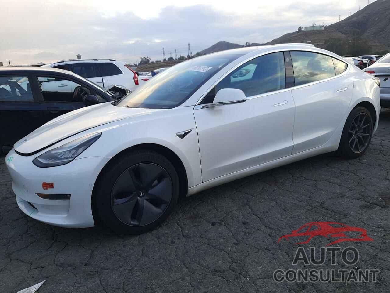 TESLA MODEL 3 2020 - 5YJ3E1EB5LF664976
