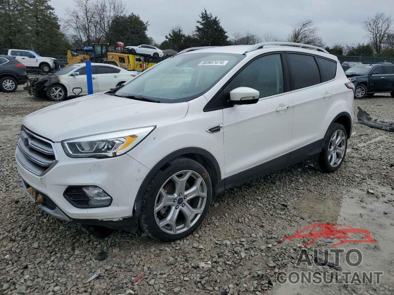 FORD ESCAPE 2017 - 1FMCU0J96HUB49012