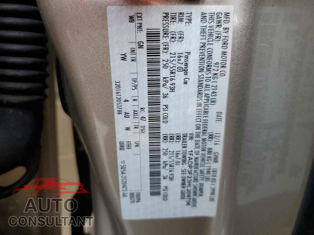 FORD FOCUS 2017 - 1FADP3F23HL209756