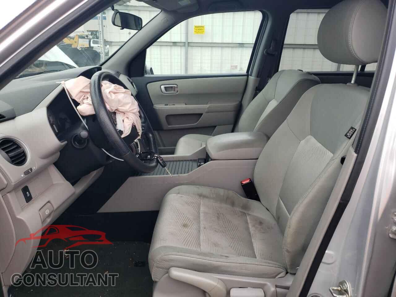 HONDA PILOT 2015 - 5FNYF4H29FB063672