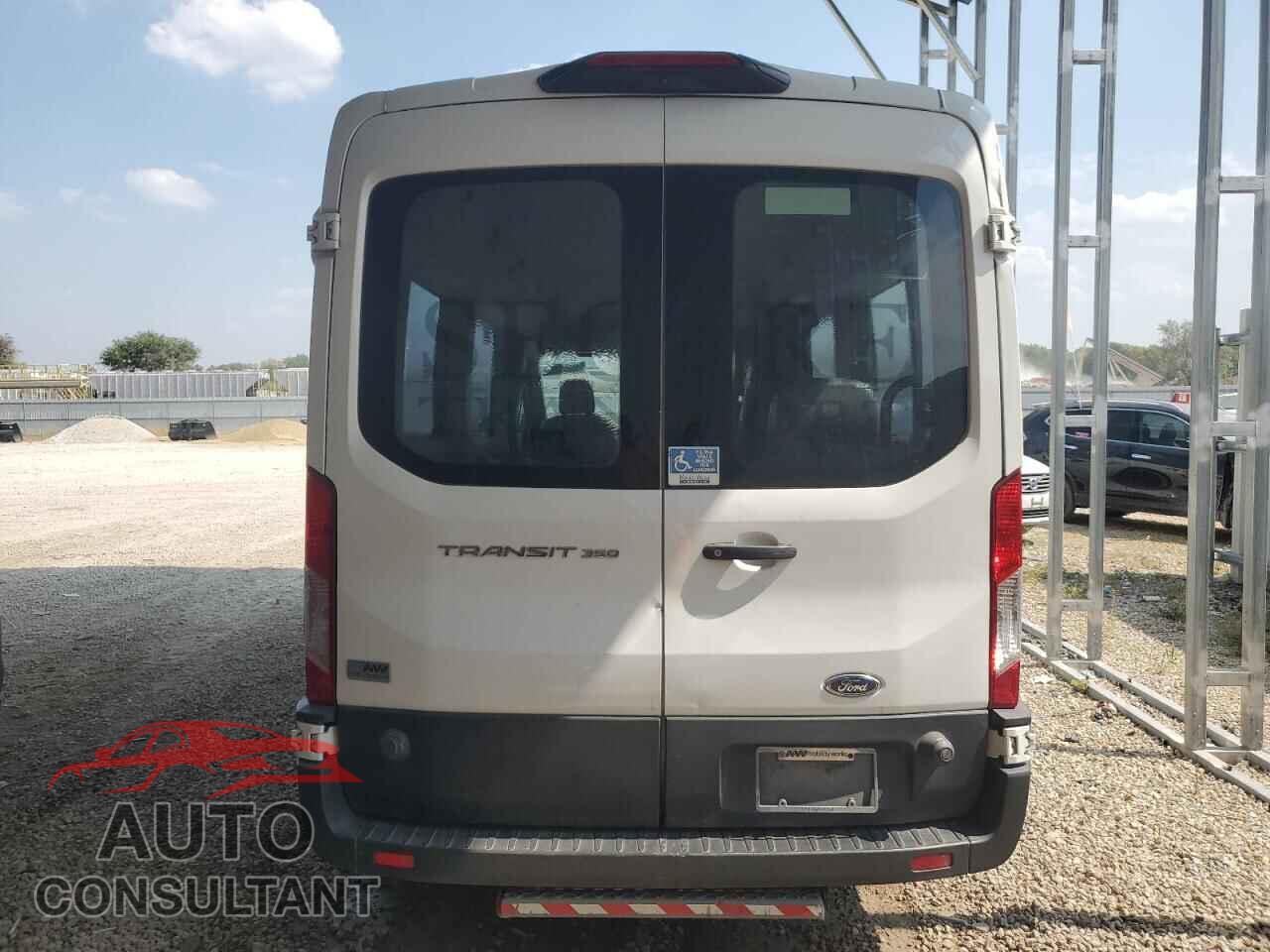 FORD TRANSIT 2019 - 1FDZX2CM2KKB61174