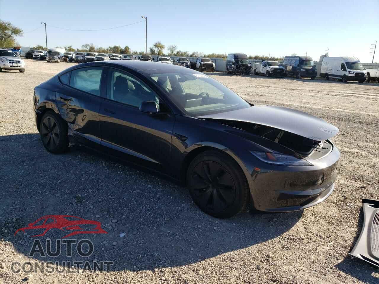 TESLA MODEL 3 2024 - 5YJ3E1EA5RF863297