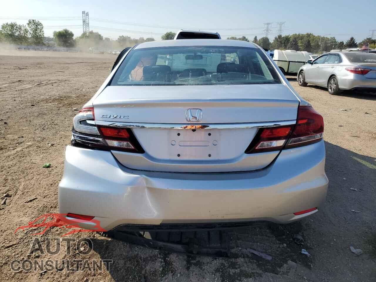 HONDA CIVIC 2013 - 19XFB2F58DE095889