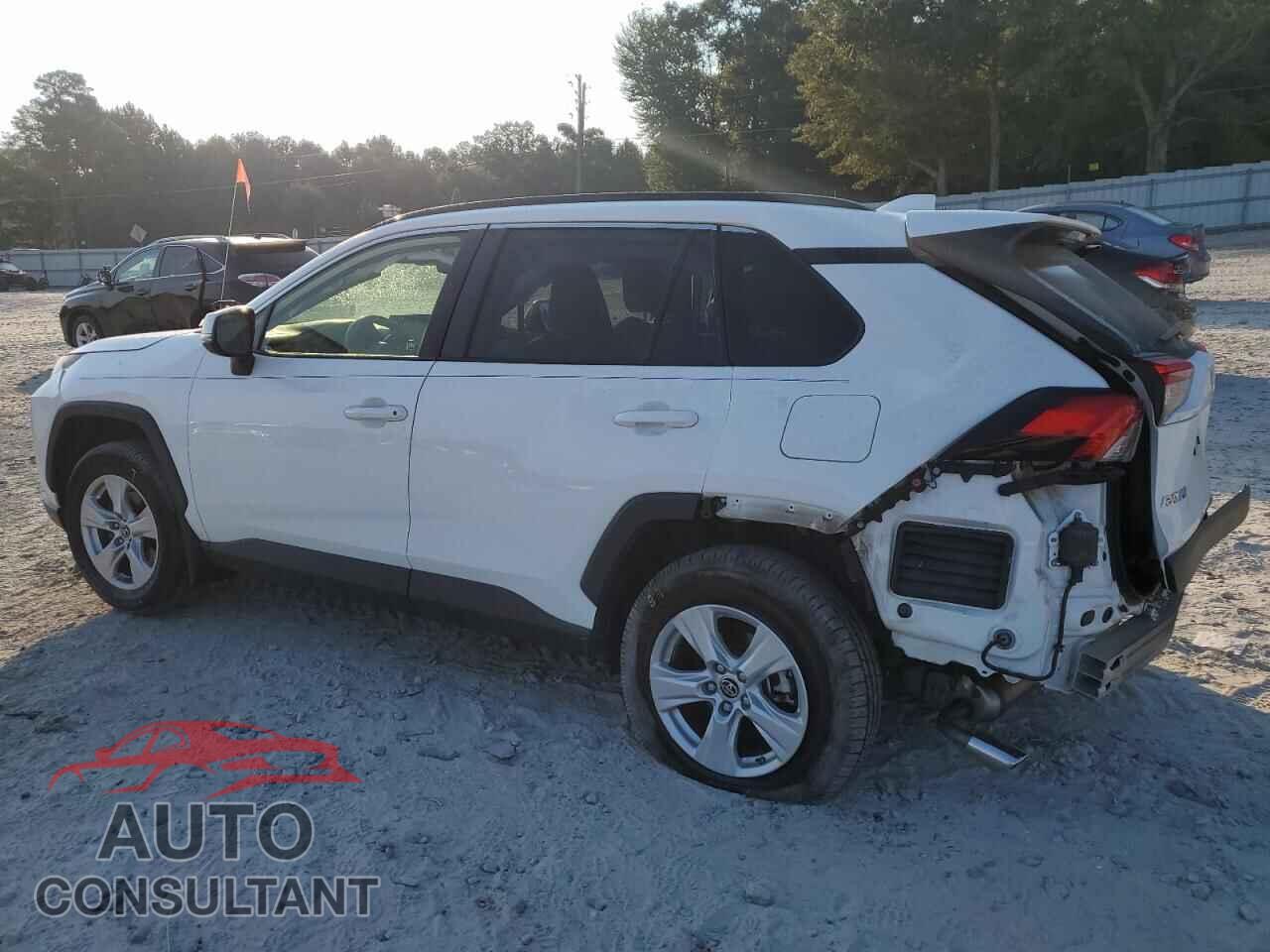 TOYOTA RAV4 2019 - JTMP1RFV6KD023247